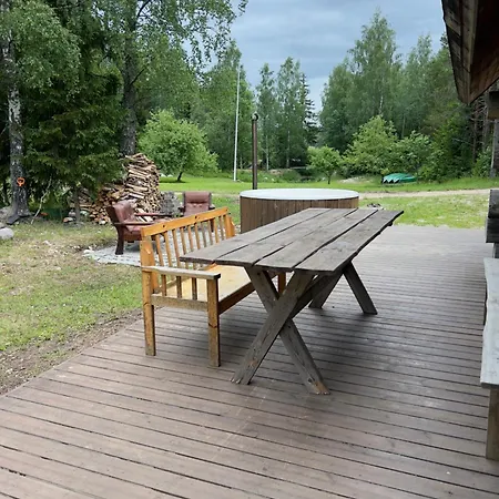 Tammeoja Puhkemaja Brvnara Someru (Kiili, Harju)