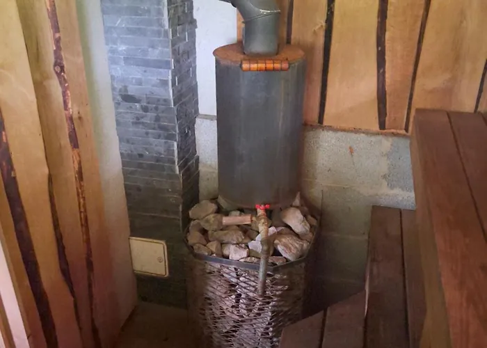 Tammeoja Puhkemaja * Someru (Kiili, Harju)